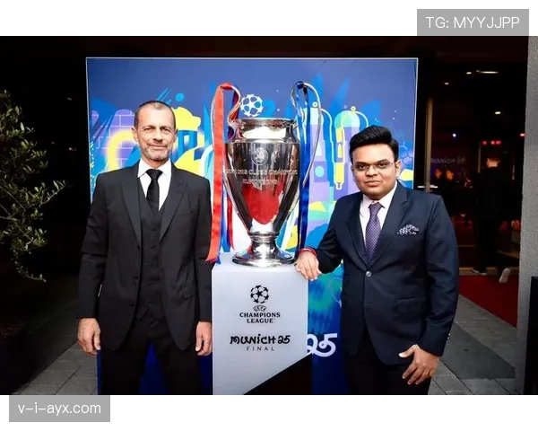 奥布拉克确认回归国家队,全力备战关键赛事争夺荣誉 奥布拉克确认回归国家队,全力备战关键赛事争夺荣誉