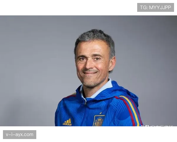 恩里克与瓜迪奥拉再聚首，共启足球战术革新新篇章